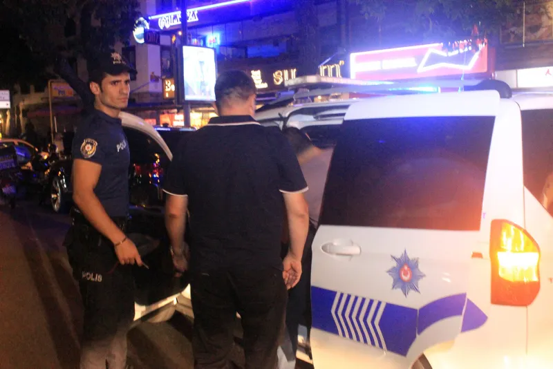 İstanbul'da değnekçi avı! Kıskıvrak yakalandılar... - 4