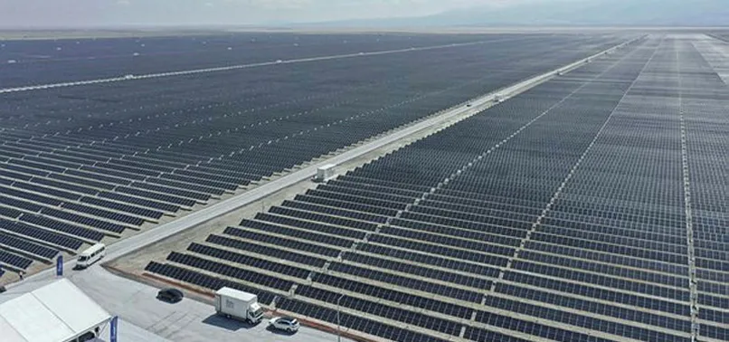 Kalyon YEKA Karapınar Güneş Enerjisi Santrali Projesi Yılın İhracat Finansmanı Anlaşması ödülünü kazandı