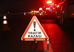 Düzce’de otomobil bariyerlere çarparak devrildi: 1 yaralı