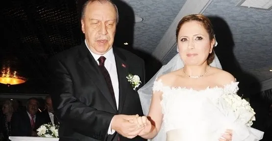 CHP'li Yaşar Okuyan'ın Tunç Soyer sevgisi karşılıksız kalmadı! Eşi belediyede yazılım müdürü oldu - 2