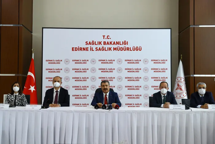 Son dakika: Sağlık Bakanı Fahrettin Koca açıkladı: 3. doz yerli aşıyla yapılacak - 7