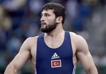 Milli güreşçimiz dünya şampiyonu!