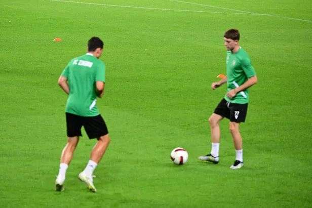 FB-Zimbru maçı ne zaman, hangi kanalda, saat kaçta? Fenerbahçe-Zimbru Konferans Ligi maçı şifresiz mi yayınlanacak? Muhtemel 11’ler