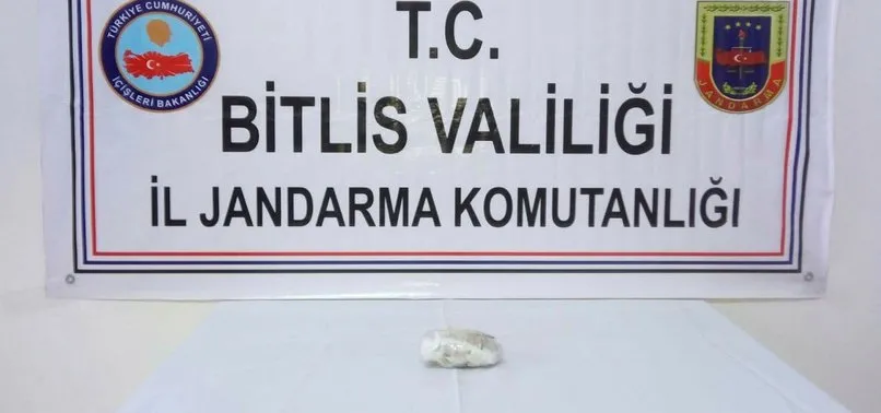 Bitlis'te uyuşturucu operasyonu: 1 kilo 212 gram metamfetamin ele geçirildi