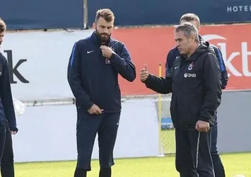 Trabzonspor'un savunmasında savaş var