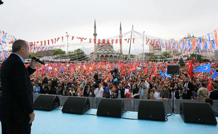 Cumhurbaşkanı Erdoğan'dan Kayseri'de flaş açıklamalar: 24 Haziran'da münafıklar çetesini yere gömeceğiz! - 1