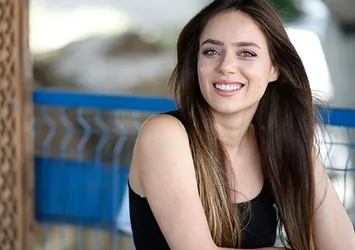 Oyuncu Zeynep Elçin duruşmaya zorla getirilecek