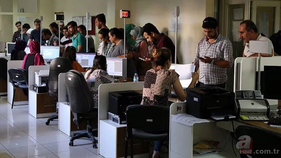 3600 ek göstergeyle sözleşmelilere kadro kapısı! 4/B'li sözleşmeli personele 4/A yolu açılıyor! Hangi memurlara kadro verilecek? 6