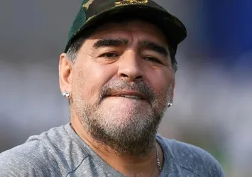 Maradona'dan skandal hareket