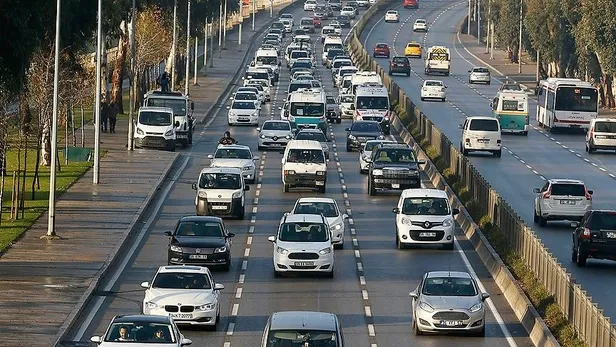 Son dakika: 2. el araba fiyatları düşecek mi? Sıfır araçlar ne zaman gelecek? O tarih dikkat çekiyor - 3