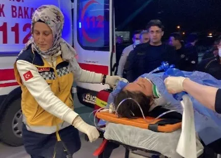 konyada-koca-vahseti-uzaklastirma-karari-biter-bitmez-esini-vurup-intihara-tesebbus-etti-1650622760294.jpg Konya’da koca vahşeti! Uzaklaştırma kararı biter bitmez eşini vurup intihara teşebbüs etti - 5