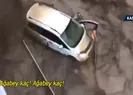 Kastamonuda arabasını kurtarmak isterken sele kapılan vatandaş kamerada
