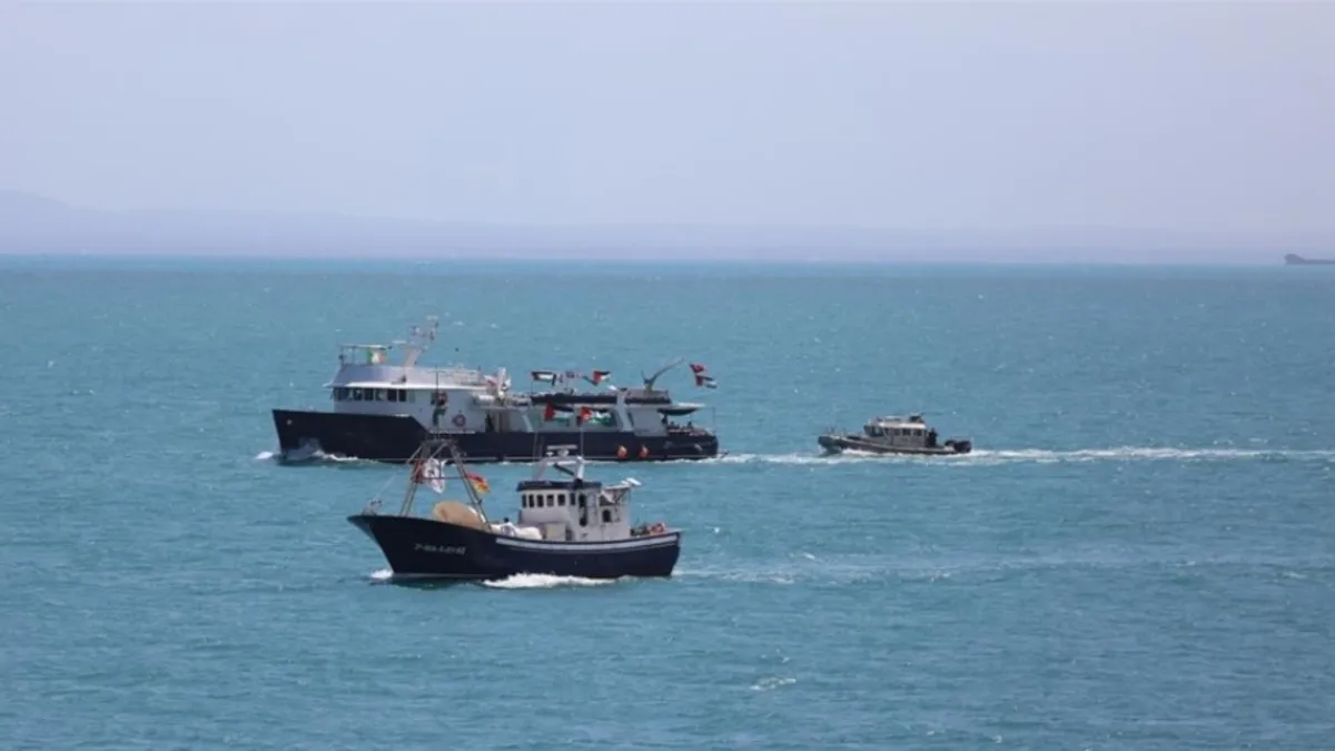 Küresel Sumud Filosu'na ait 23 teknede gecikme! Limandan kalkış ertelendi