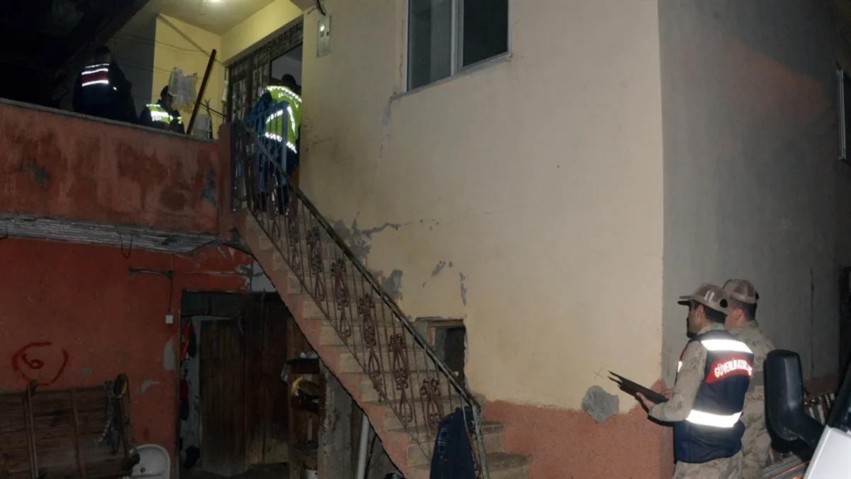 Kahramanmaraş'ta korkunç cinayet! Eşini başından vurarak öldürdü