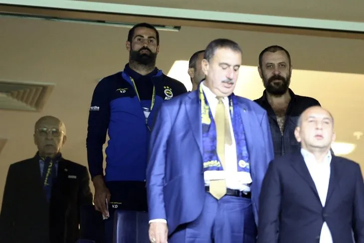 Fenerbahçe Volkan Demirel hakkında kararını verdi