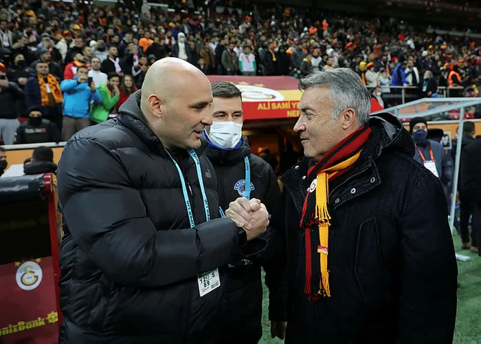 SON DAKİKA! 6-0’lık Fenerbahçe maçı sonrası Kasımpaşa’da Sami Uğurlu için flaş karar