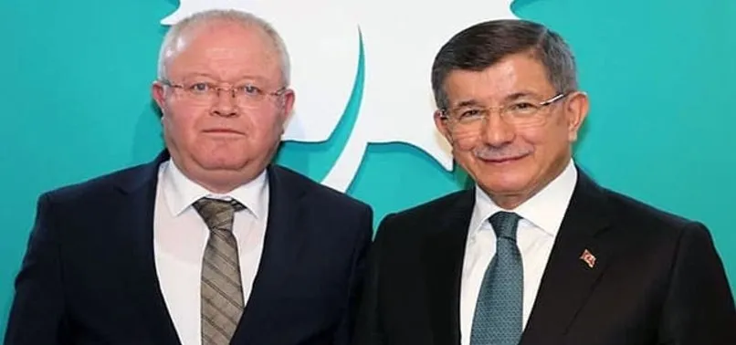 Gelecek Partisi Çanakkale İl Başkanı Hüseyin Yıldırım, polisin kumar baskından kaçarken kolunu kırdı