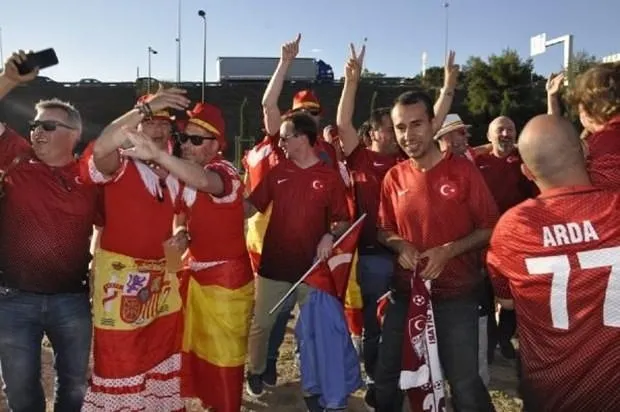İspanya-Türkiye maçından kareler