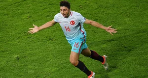 Ozan Tufan’a İngiltere’den talip var!