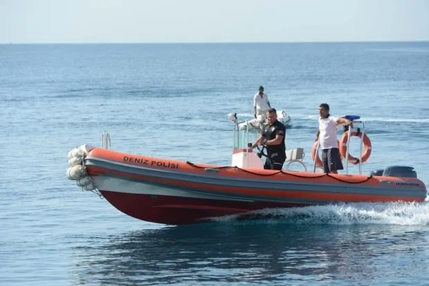 Tekne kazasında 2 kişi hayatını kaybetti