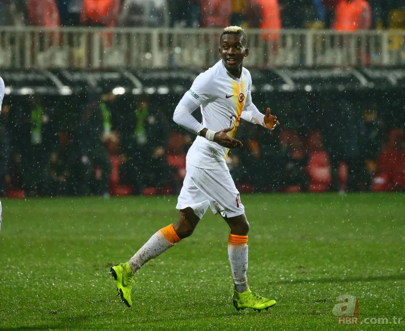 Fenerbahçe'den Galatasaray'a asrın çalımı! Onyekuru... 11