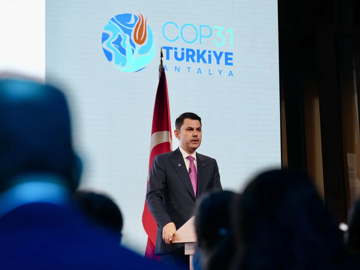 Bakan Kurum gelecek 10 yıla işaret etti: Küresel enerji sistemi yeniden şekillenecek - 2