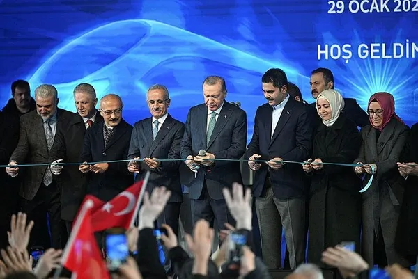 cumhur-ittifaki-adayi-murat-kurum-istanbulluya-mujdeyi-verdi-tek-bir-ilce-dahi-kalmayacak-1706529960648.jpeg Cumhur İttifakı adayı Murat Kurum İstanbulluya müjdeyi verdi: Tek bir ilçe dahi kalmayacak - 1