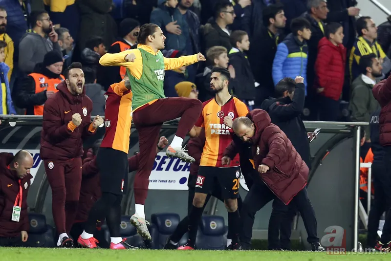 Aslan Kadıköy'de uykusundan uyandı! İşte Terim'in golden sonraki son hali 9