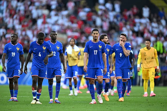 Fransa grubu ikinci sırada tamamladı! Polonya ile yenişemedi