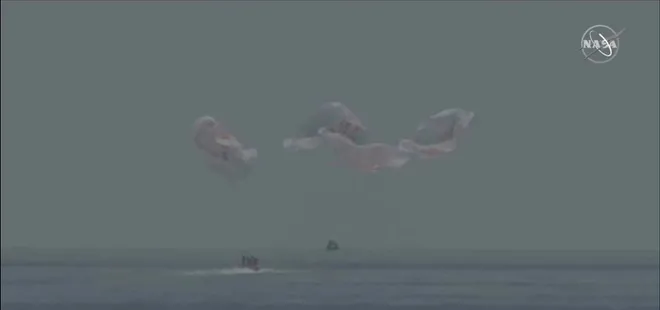 SpaceX’in uzaya gönderdiği NASA astronotları Dünya’ya geri döndü