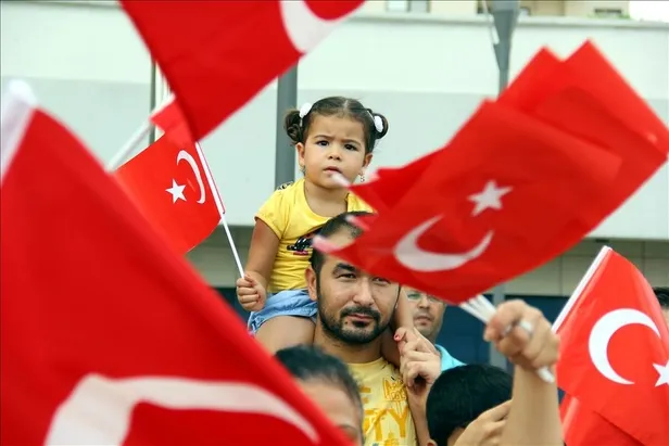 30 Ağustos Zafer Bayramı toplu taşıma ücretsiz mi? Pazartesi günü İETT, otobüsler, metrobüs, metro bedava mı? - 2