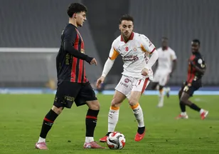 Galatasaray liderlik koltuğunu galibiyetle korudu! Aslan 3 puanı 3 golle aldı