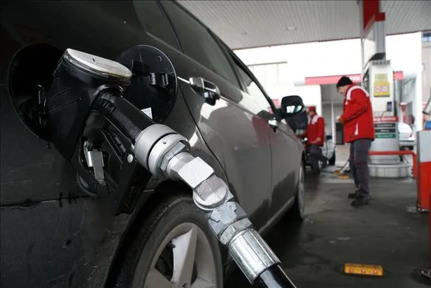motorine-zam-var-mi-26-ocakta-mazota-zam-gelecek-mi-benzin-motorin-lpg-fiyati-ne-kadar-son-dakika-haberler-1674649327806.jpg Motorine zam var mı? 26 Ocak'ta mazota zam gelecek mi? Benzin, motorin, LPG fiyatı ne kadar? SON DAKİKA HABERLER - 5