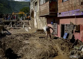 Venezuela’da şiddetli yağışlar binlerce kişiyi etkiledi