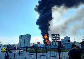 Kırklareli'nde fabrika yangını! Siyah dumanlar yükseldi