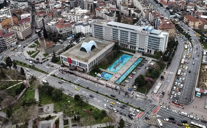 İstanbul’un içler acısı hali! Megakent uçuruma sürükleniyor