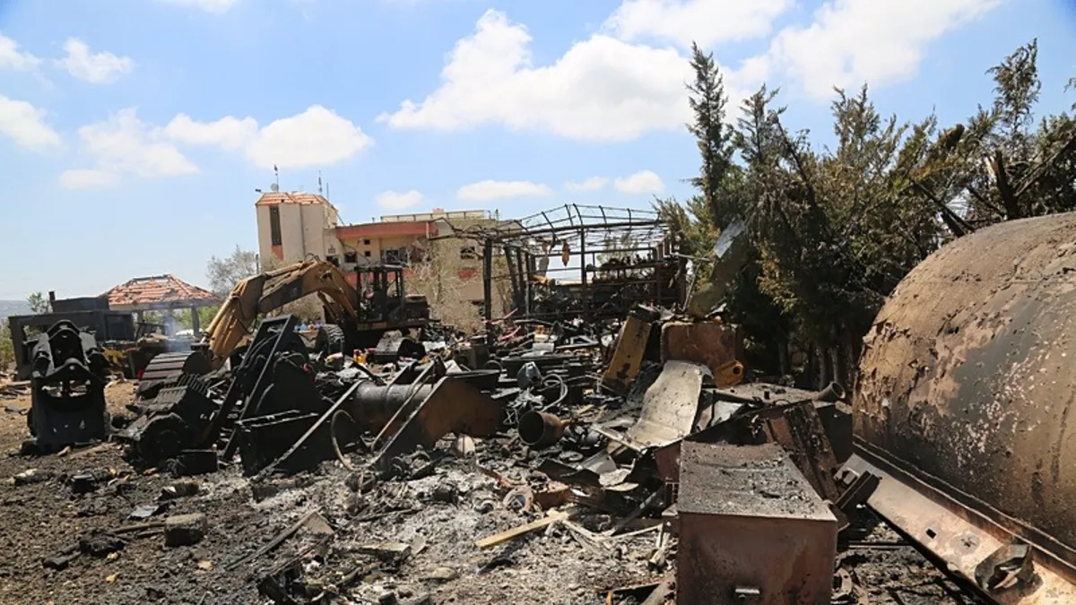 İsrail’den Lübnan’daki bir araca hava saldırısı: Ölü ve yaralılar var