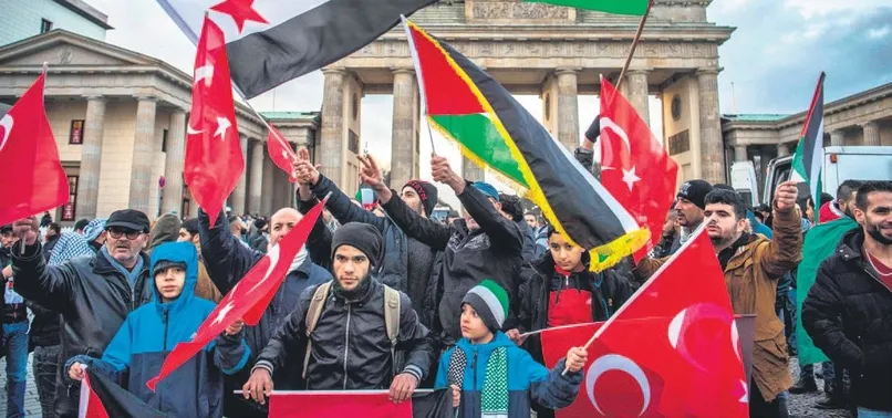 Batı dünyası da Kudüs için ayakta!