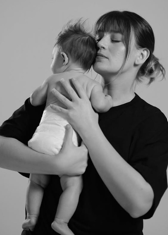 anne-olunca-kahve-keyfi-hayal-oldu-gizem-karacanin-trajikomik-paylasimi-1774964579139.jpg Kaynak: Instagram