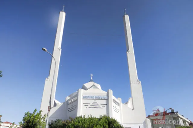 İşte İstanbul'da bulunan en sıradışı camiler 9