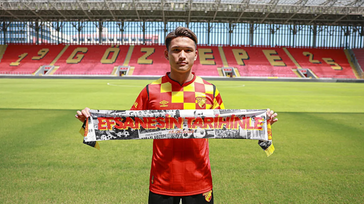 Göztepe'ye Japon orta saha! Genç oyuncu imzayı attı...