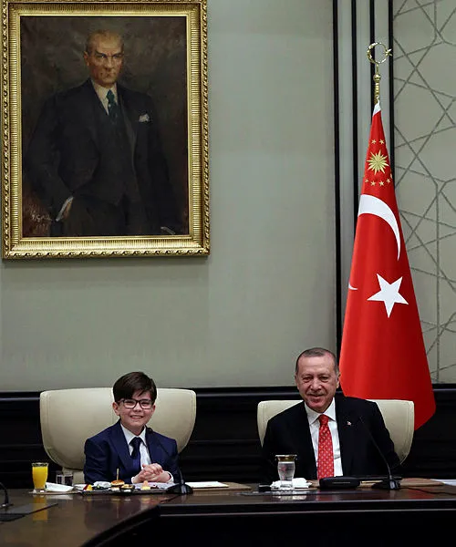 Cumhurbaşkanı Erdoğan Külliye'de çocukları ağırladı - 1