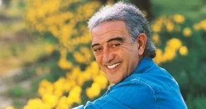 Edip Akbayram vefat etti