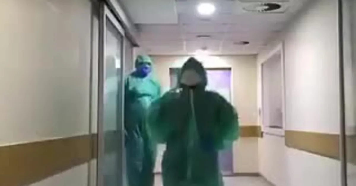 Paylaşım rekorları kırdı! Sağlık çalışanları dans ederek moral buldu!