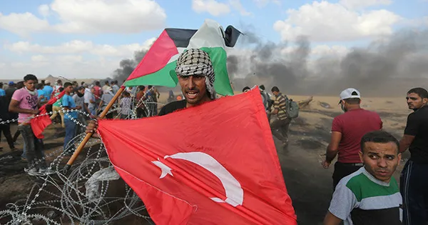 Filistin Devlet Başkanı Mahmud Abbas: Kabul eden vatan hainidir