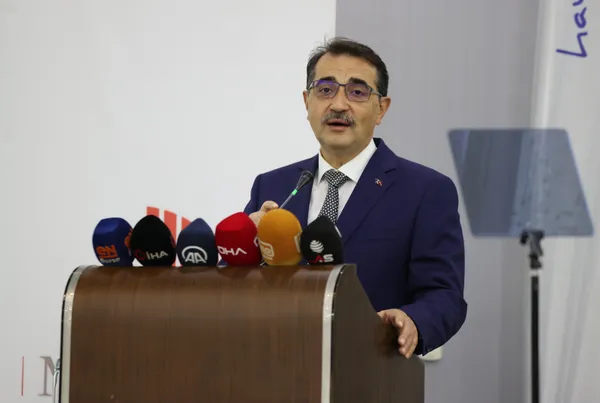 1636104154501.jpg Enerji ve Tabii Kaynaklar Bakanı Fatih Dönmez: Avrupa’da hidroelektrikte ikinci, jeotermalde birinci sıradayız - 3