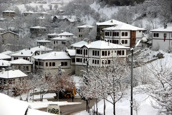 hamile-ve-engelli-memurlara-izin-karari-valilikler-aciklama-yapti-1610918386558.jpg Hamile ve engelli memurlara izin kararı! Valilikler açıklama yaptı - 6