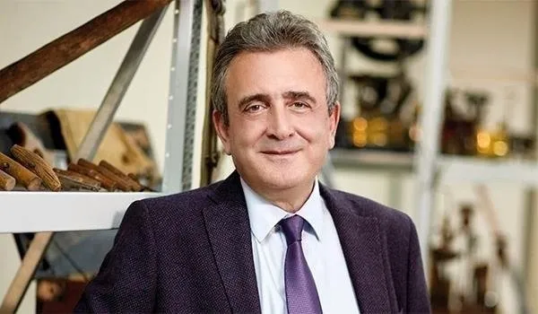 Türkiye otomotiv sanayisi gece gündüz üç vardiya üretime başladı