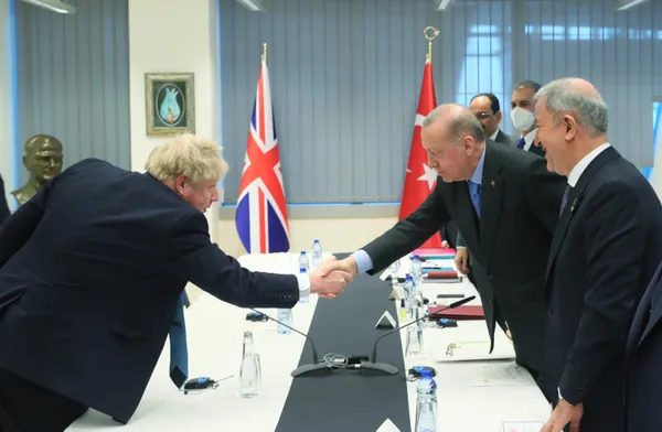 Son dakika: Başkan Erdoğan yurda döndü! Brüksel dönüşü Başkan Erdoğan basın mensuplarının sorularını yanıtladı