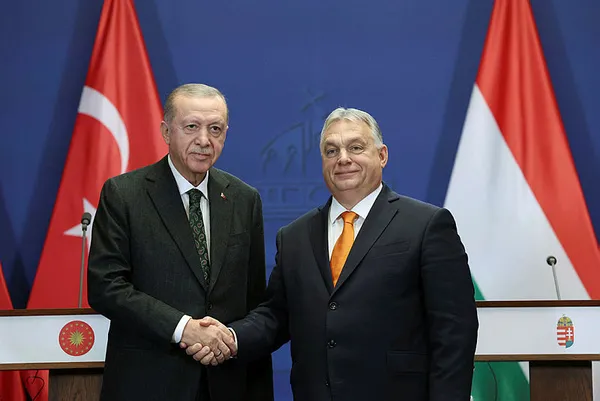 baskan-erdogan-macaristandan-ayrildi-1702937622054.jpg Başkan Erdoğan Macaristan’dan yurda döndü - 1